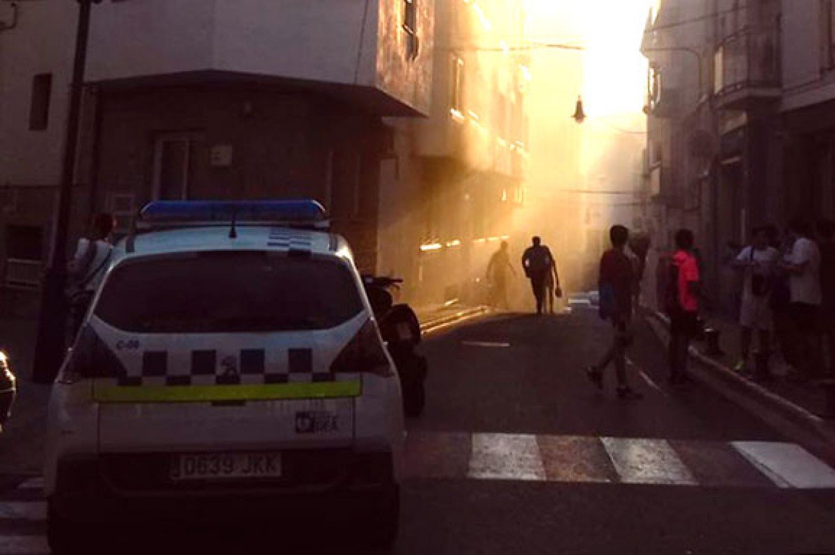 Un Incendi En La Cuina D Un Restaurant Deixa Quatre Ferits A L Ampolla