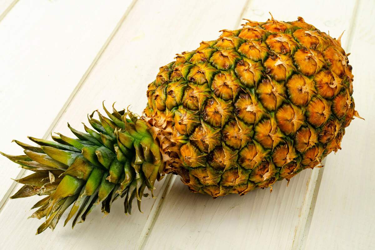 Para qué sirve la piña Beneficios y propiedades de esta fruta tropical