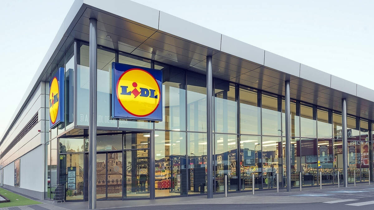 Lidl Tesla