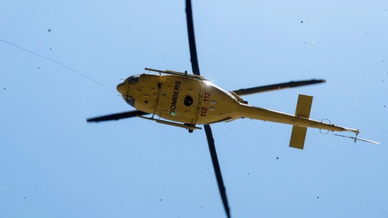 L'helicÃ²pter Alfa 1 del Grup de Rescat del Consorci Provincial de Bombers d'Alacant