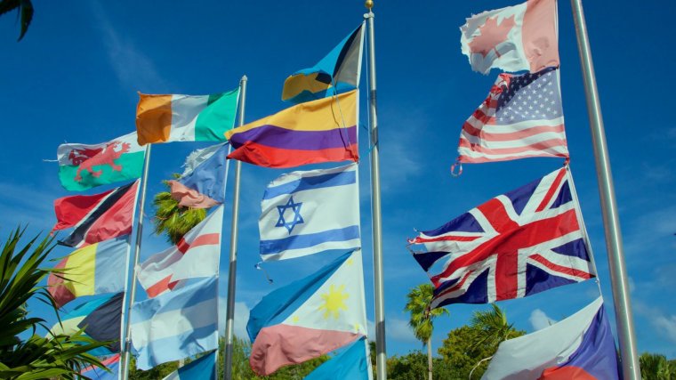 banderas de todo el mundo