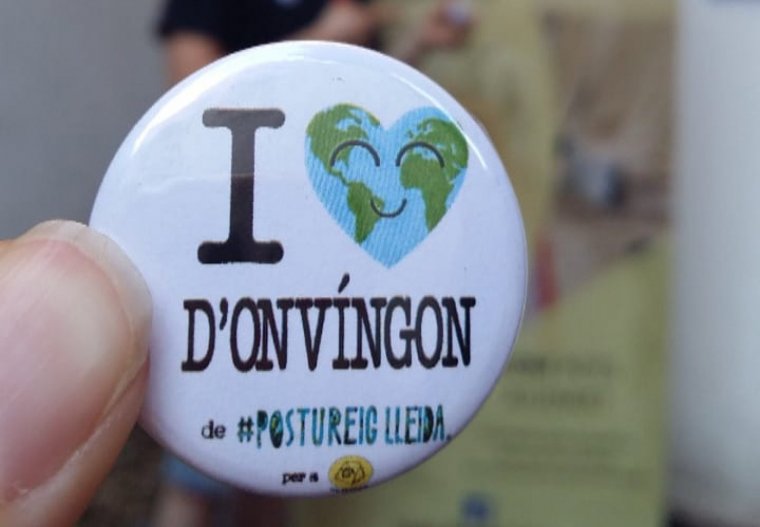 «I love d'Onvíngon», nova xapa de Postureig de Lleida.