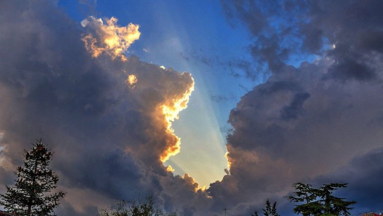El núvol de tempesta d'Osona des de Moià