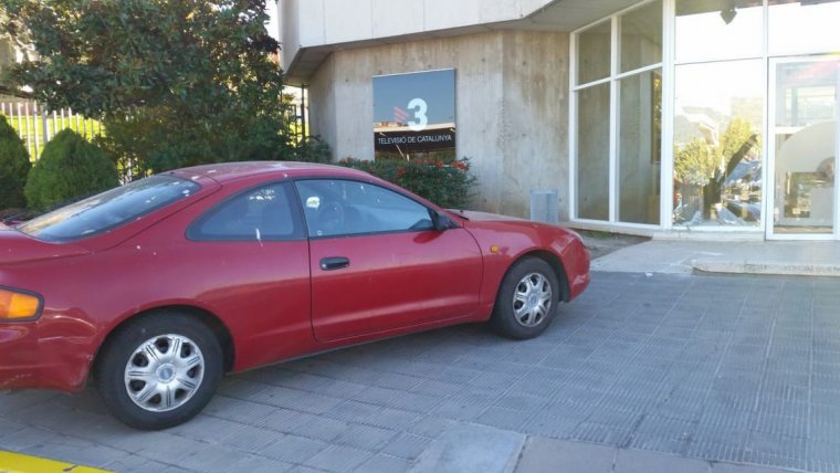 El conductor del vehicle ha quedat detingut pels Mossos d'Esquadra