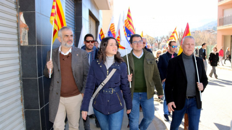 Arrimadas, Carrizosa, Espejo i la plana major de Ciutadans passeja per Amer