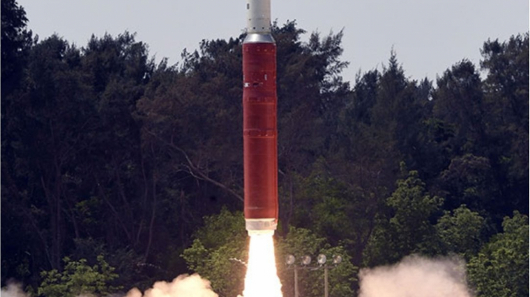 El míssil que va llençar l'Índia a l'espai