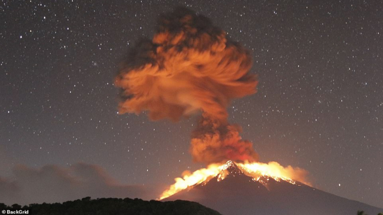 Imatge de l'erupciÃ³ del volcÃ  Agung