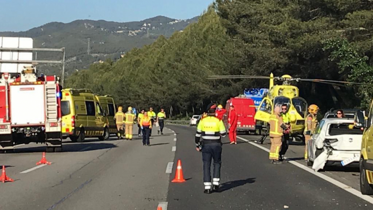 S'han activat nou ambulàncies del SEM i un helicòpter medicalitzat