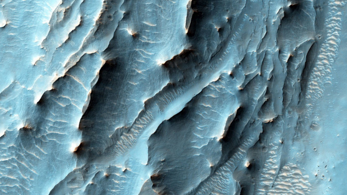 Imagen de las increíbles texturas del terreno en el cráter Gale de Marte