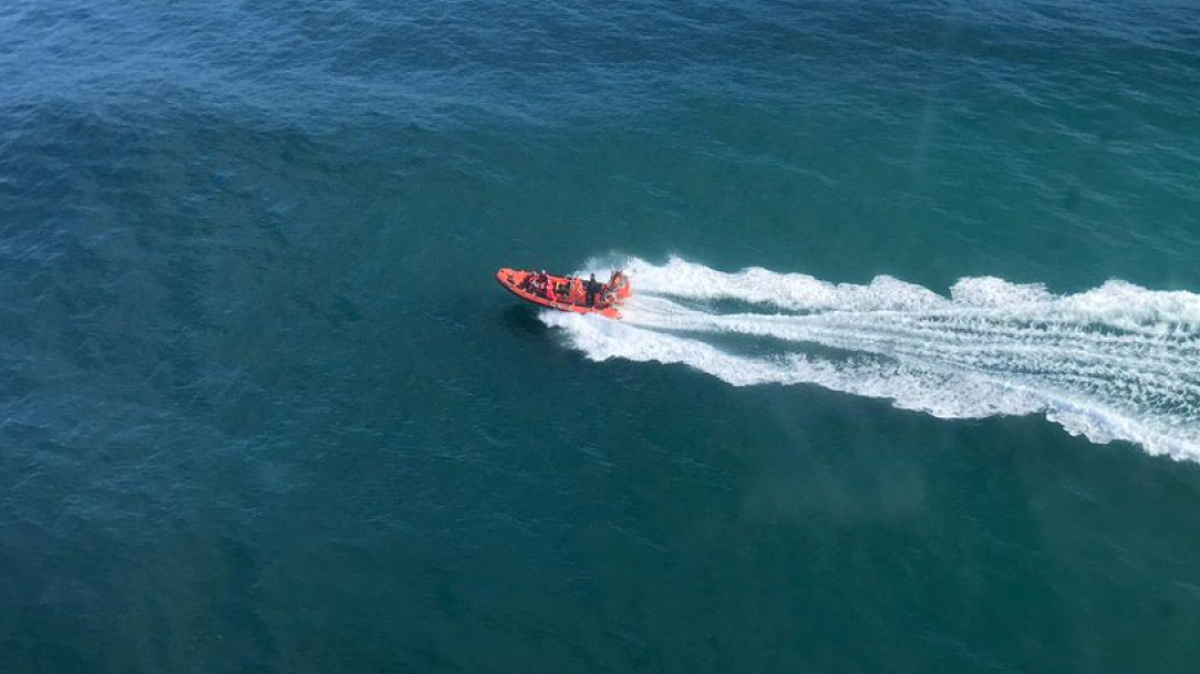 Imatge de la llanxa LS Calipso de Salvament Marítim que va participar en el rescat a la Punta de la Móra
