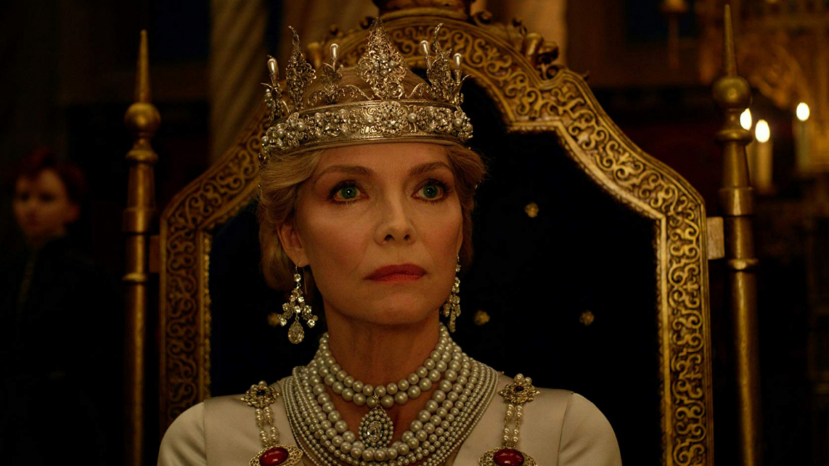 Michelle Pfeiffer como la reina Ingrith en 'MalÃ©fica: Maestra del Mal' (2019)