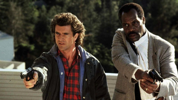 Riggs (Gibson) y Murtaugh (Glover) en el film del 87