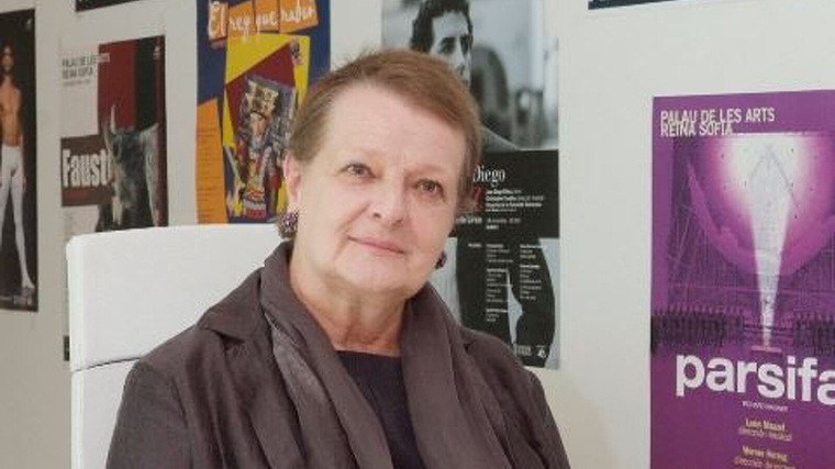 Helga Schmidt