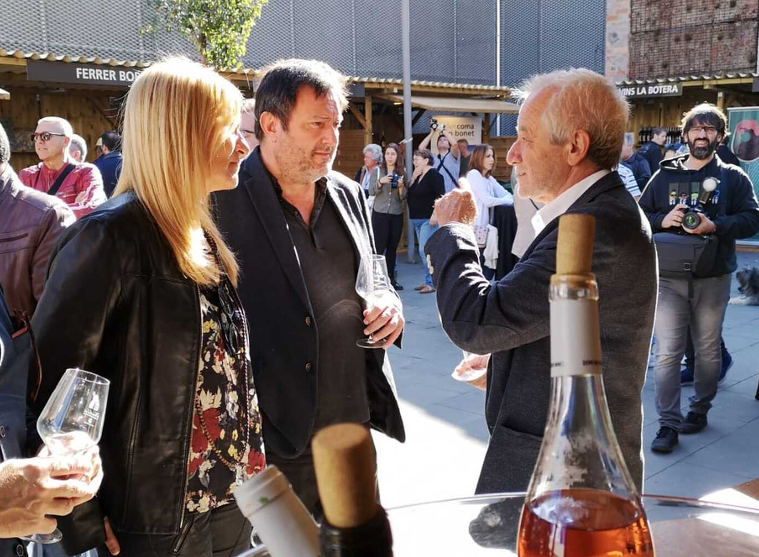 L'alcaldessa de Rubí Ana María Martínez, l'editor de Vadevi Salvador Cot i el Director de l'Incavi, Salvador Puig a la inauguració de la Fira de Rubí