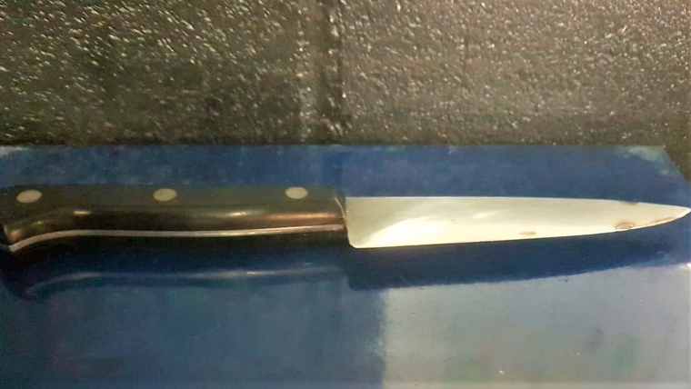 Imatge del ganivet que un dels lladres duia amagat i que els Mossos van comissar