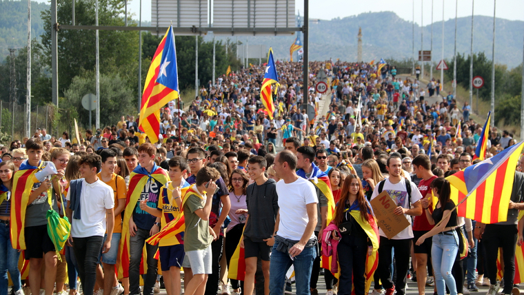 Imatge d'una manifestació independentista contra la sentència del procés