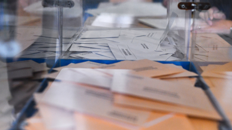 Urna de les eleccions 10-N.