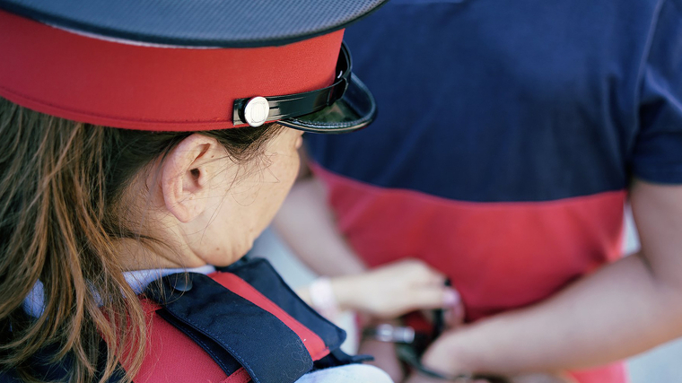 Imatge d'arxiu Mossos d'Esquadra amb detingut