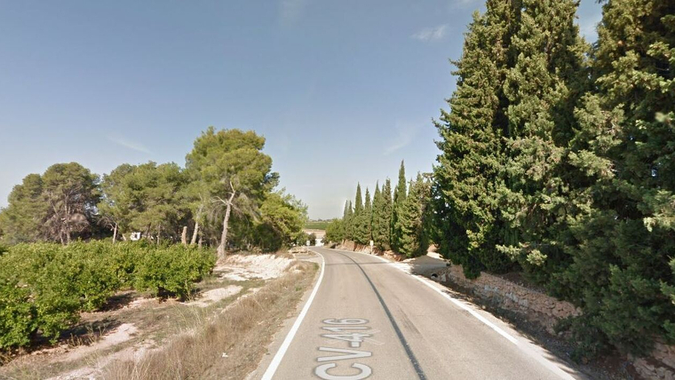 Una dona de 42 anys ferida en eixir-se'n de la via en Turis, en la Ribera (València)