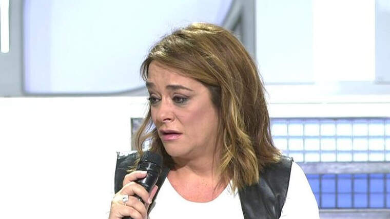 Toñi Moreno, en arxiu, presentant 'Mujeres y Hombres y Viceversa'