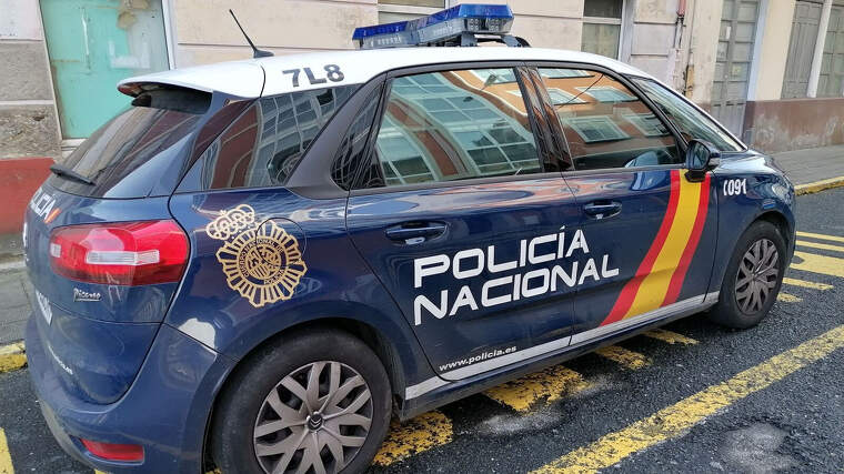 Un vehicle de la Policia Nacional