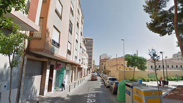 Ferida en caure de la moto en Castelló