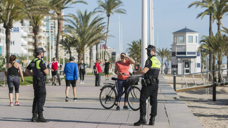 Control policial en Gandia, la Safor (València)