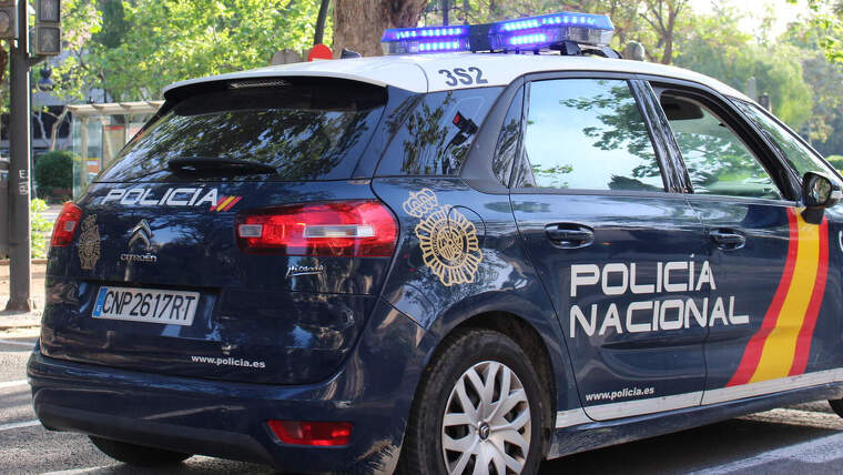 Cotxe de la Policia Nacional de ValÃ¨ncia