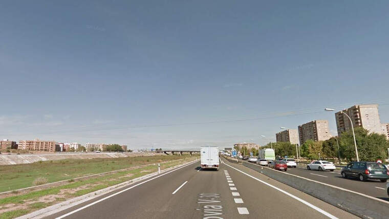 Ferit un motorista en caure en la V-30, a l'altura de València