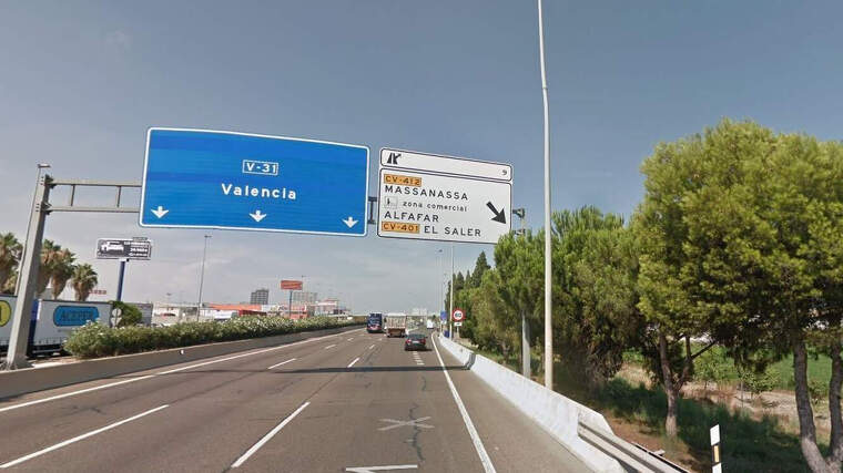Ferit en xocar amb el cotxe contra un pont en Alfafar, en l'Horta Sud (ValÃ¨ncia)