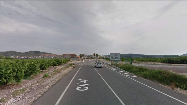 CV-41 a l'altura de Manuel, en la Ribera (València)