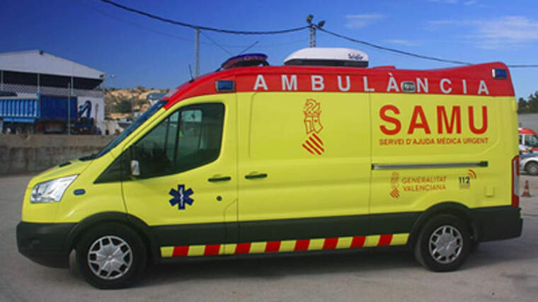 Una ambulancia del SAMU (servicios de asistencia mÃ©dica de Urgencias)