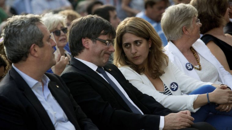 Carles Puigdemont amb la coordinadora general del PDECat, Marta Pascal