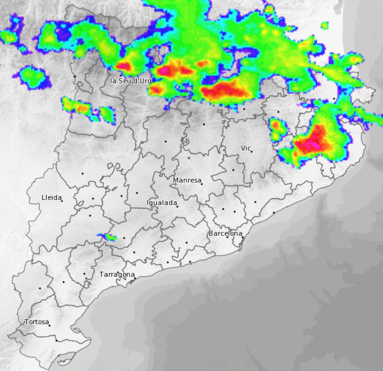 Així es mostrava el radar en el moment que ha arribat la tempesta a Girona ciutat