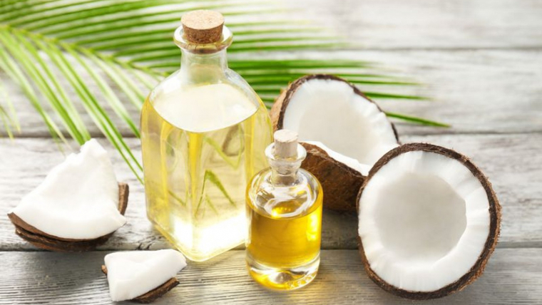 L'oli de coco té molts beneficis per a la nostra salut i bellesa