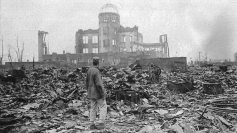 Imatge del rastre de destrucció que va causar la bomba d'Hiroshima l'any 1945