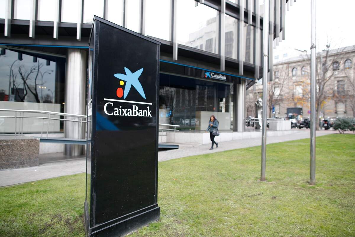 CaixaBank ofrece nuevas facilidades a clientes mayores de 65 años