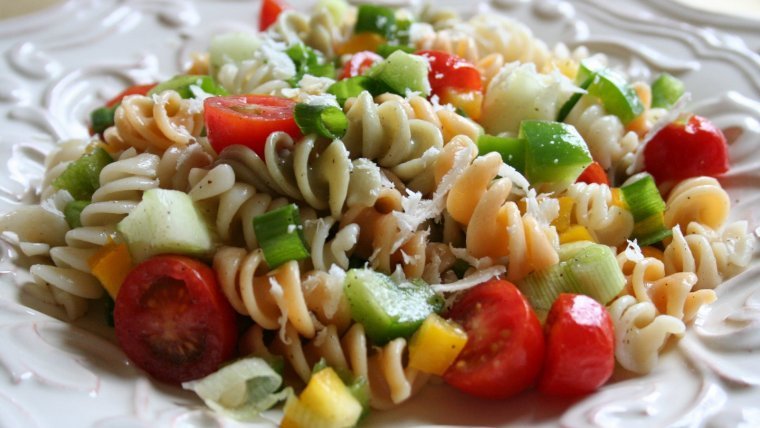 Pasta salad is a perfect option for summer lunch or dinners.