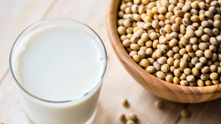 Phytoestrogens and legumes