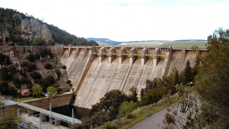 Imagen de la presa de Cijara