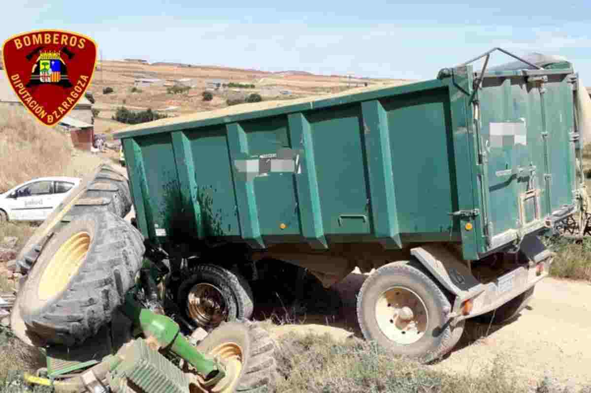 Extraño accidente en Zaragoza con una víctima que quedó atrapada bajo su vehículo Extraño accidente en Zaragoza con una víctima que quedó atrapada bajo su vehículo