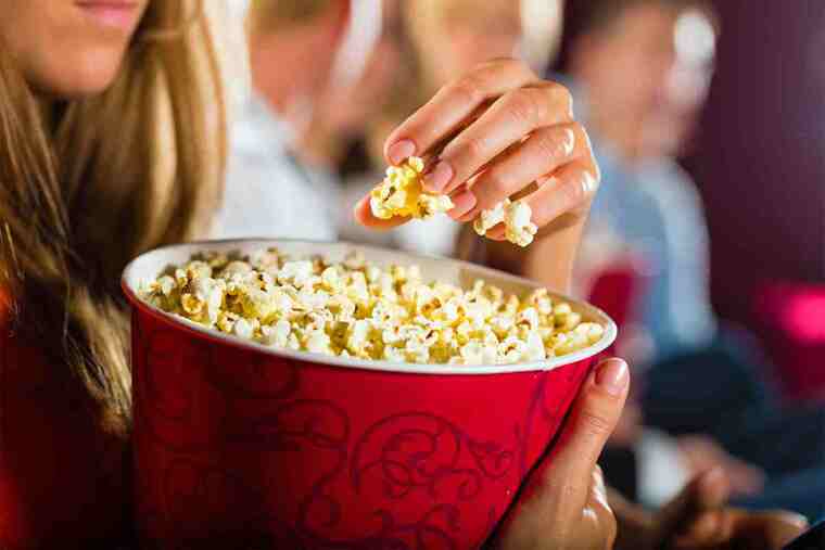 Imagen de archivo de palomitas en el cine