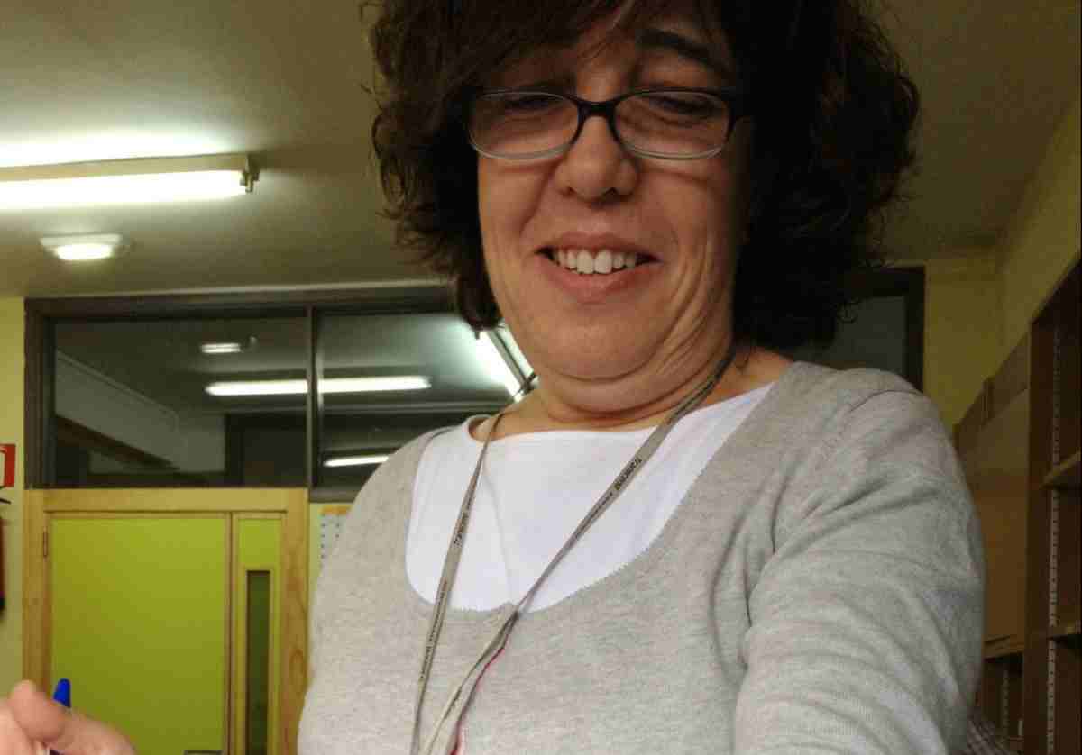 Los maestros de España, rotos: Fallece la profesora María Adela Fuertes a  los 59