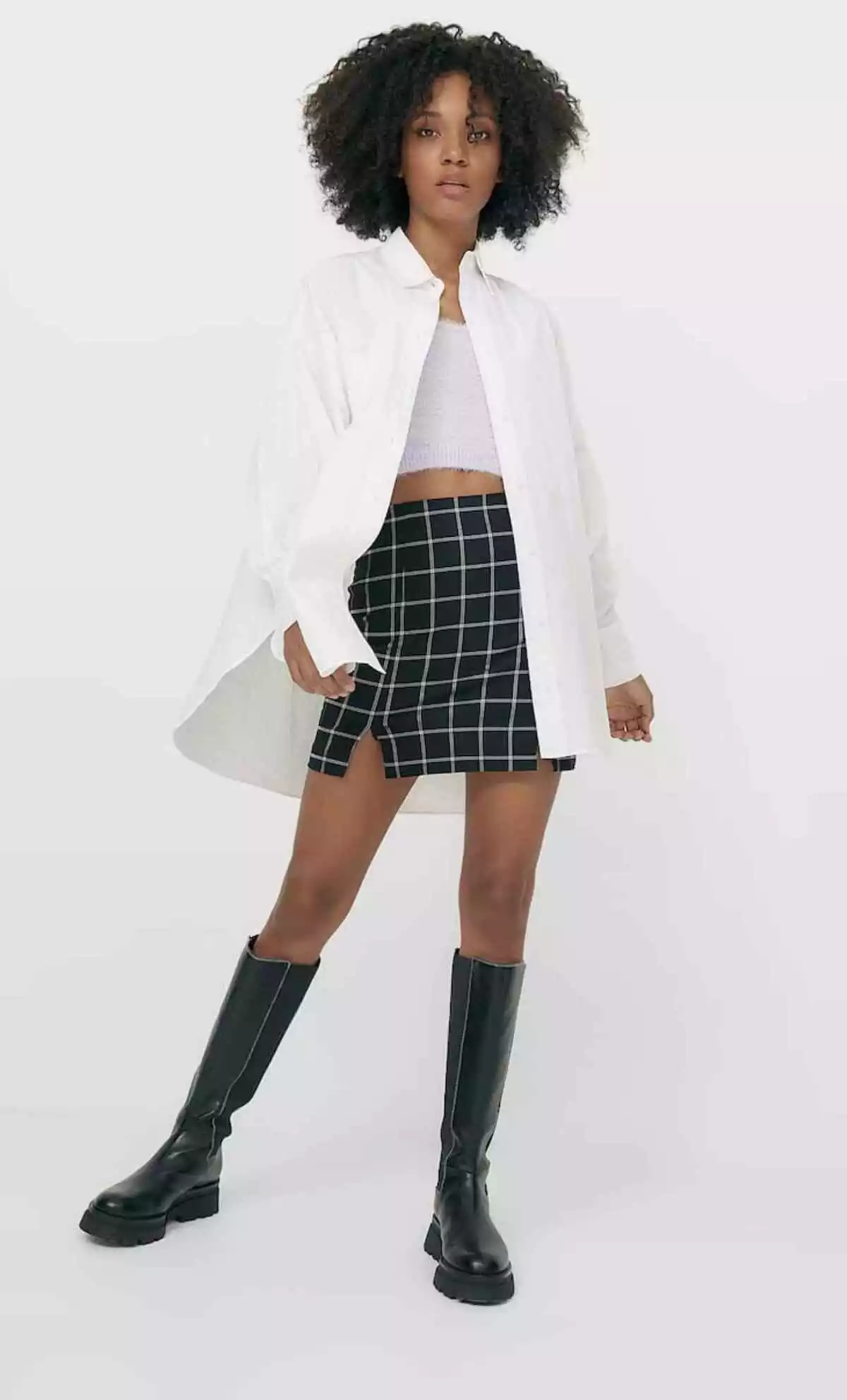 La falda de Stradivarius que lo tiene todo para arrasar y cuesta menos de 10 euros La falda de Stradivarius que lo tiene todo para arrasar y cuesta menos de 10 euros