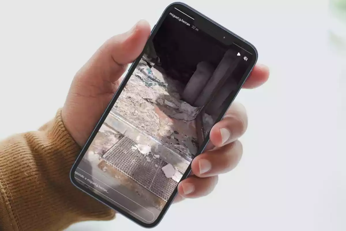 Montaje del storie de Instagram de MIguel Herrán Montaje del storie de Instagram de MIguel Herrán