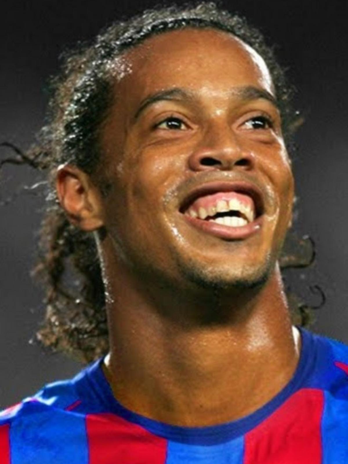 Los 10 famosos españoles más feos: Ronaldinho