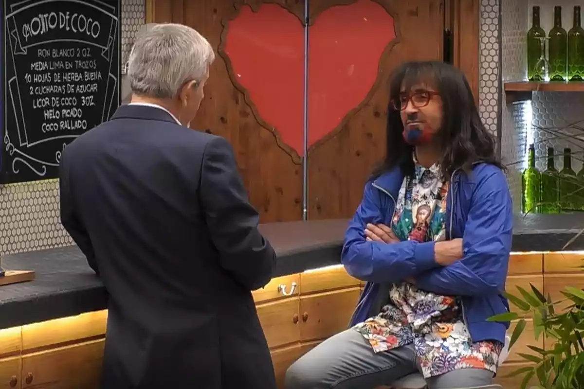 Carlos Sobera echando una bronca al concursante falso, Jesús Carlos Sobera echando una bronca al concursante falso, Jesús