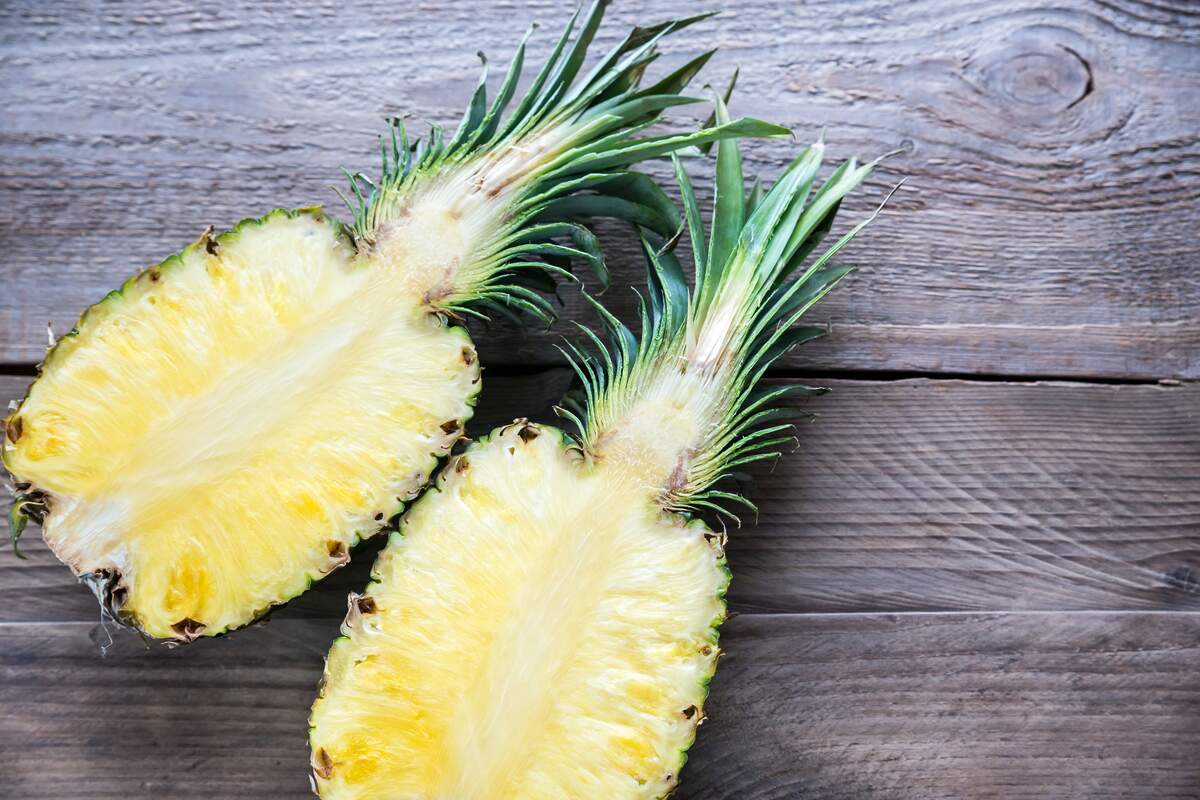 Pineapple Definition, Properties And Benefits