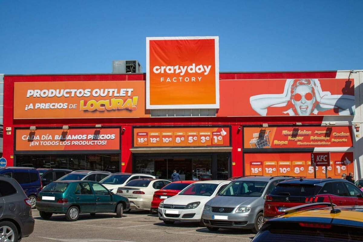 Crazy Day Factory, el outlet con productos de  hasta por un 1 euro,  abre una nueva tienda