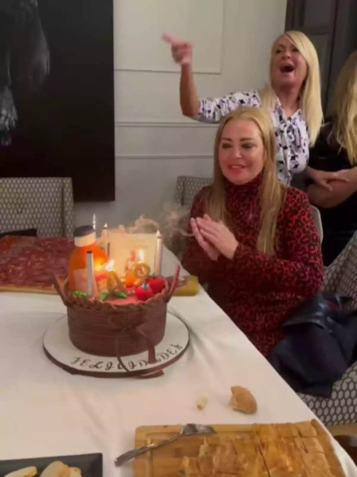 Foto del cumpleaños de Belén Esteban desde la cuenta de Instagram de Anabel Pantoja Foto del cumpleaños de Belén Esteban desde la cuenta de Instagram de Anabel Pantoja